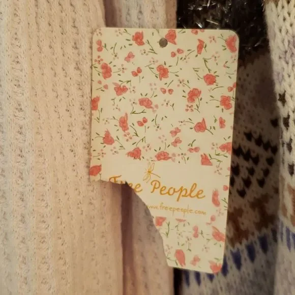 🤩NWT Oversized Free People Half-Zip Sweater with Metallic Thread Design Sz L - Picture 4 of 10